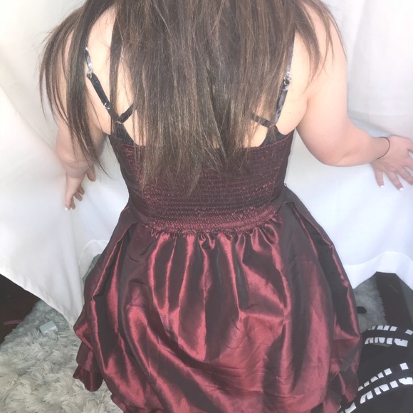 Prom dress - Picture 2 of 3